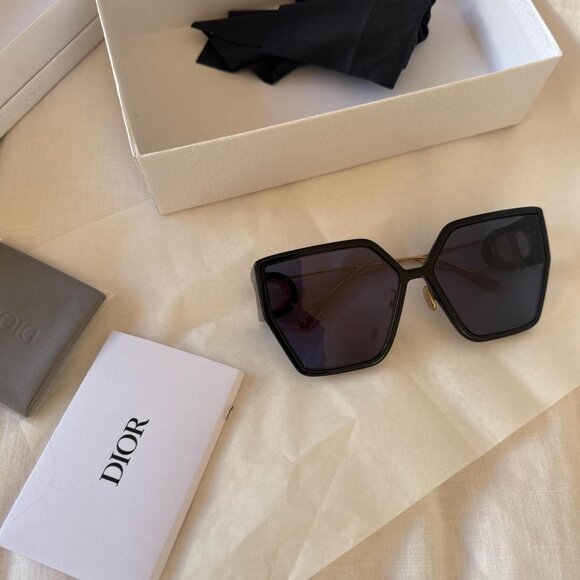 Dior Sunglasses Black 30 Montaigne - Picture 3 of 5